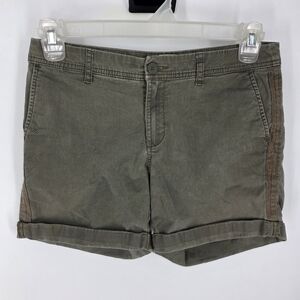 A New Day Olive Green Stretch Chino Shorts Side Stripe Women's Size 4